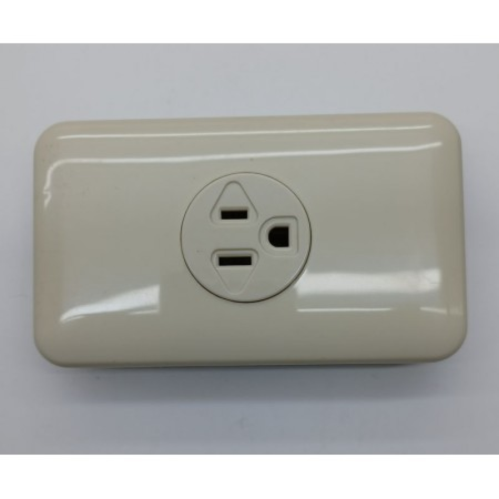 JY-1009 中一連蓋接地H型暗插座